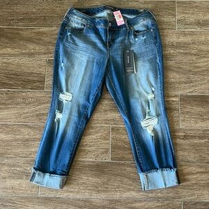Torrid Capri Boyfriend Jeans